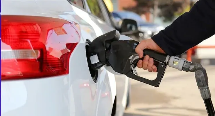 軽油価格が急騰、一部都市で100リラ超え　ガソリンもさらなる値上げの兆し