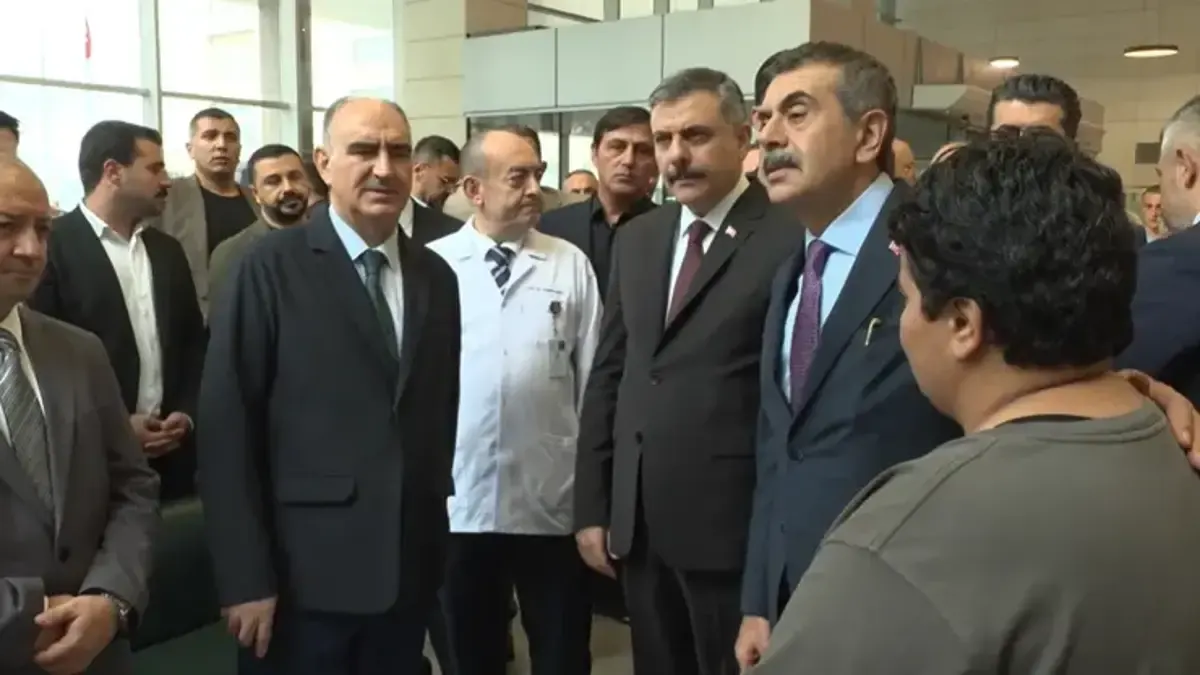 トルコ内相、銃の安全管理を呼びかけ「家族が隠すべき」