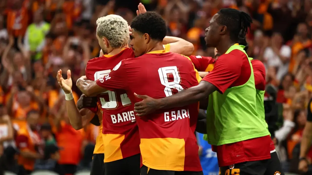 ガラタサライ、バシャクシェヒル戦で首位維持を狙う