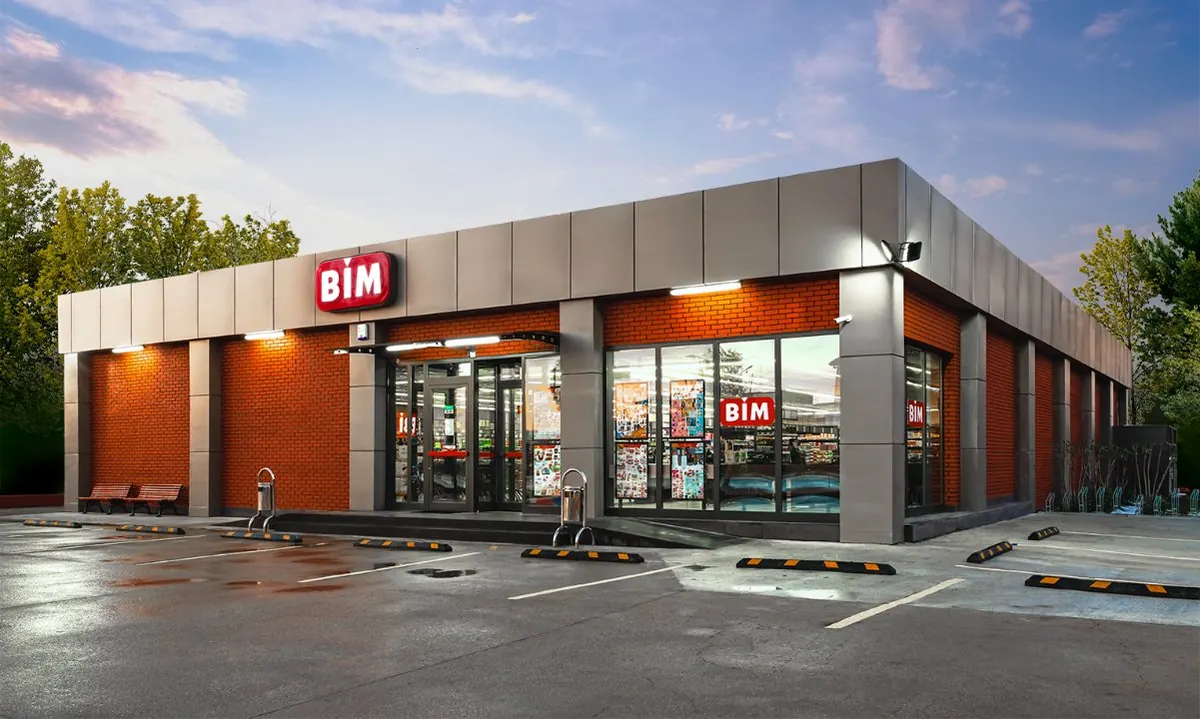 トルコ競争当局、小売大手BİM、Migros、ŞOKに総額1億5560万リラの制裁金