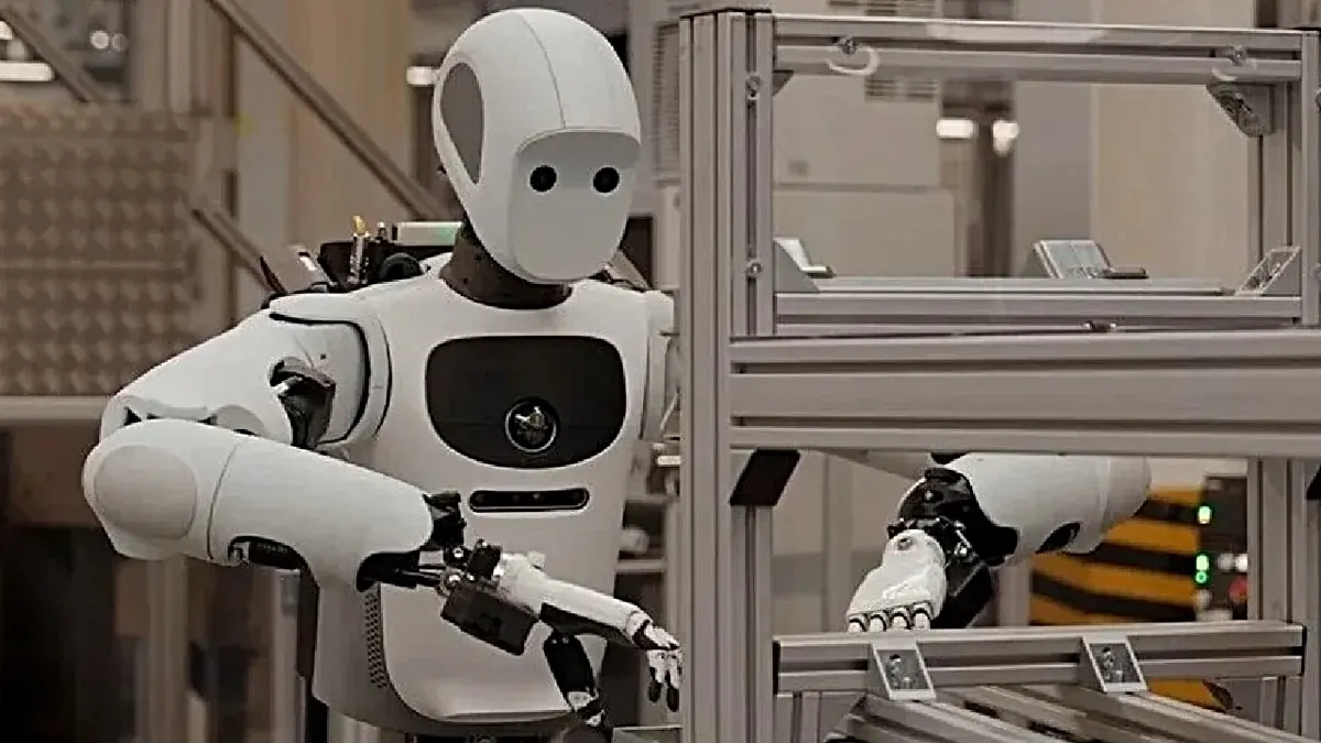 トヨタ、生産ラインに40万台のヒューマノイドロボット導入を計画