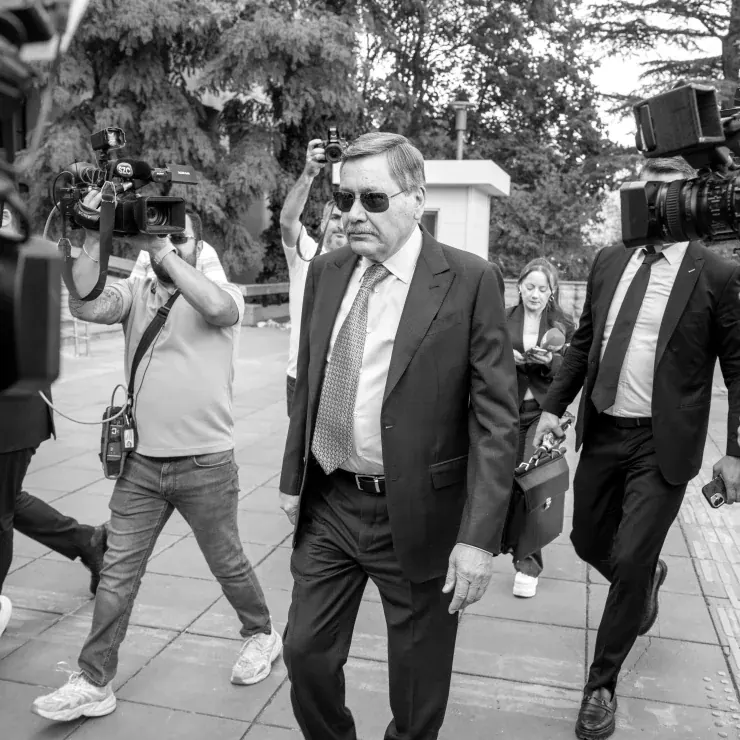 メリフ・ギョクチェ元アンカラ市長、国外送金疑惑で事情聴取「500件の捜査を受けた」