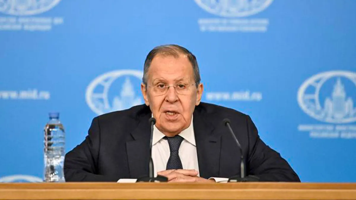 ラブロフ:西側はロシアに対する戦争を準備している
